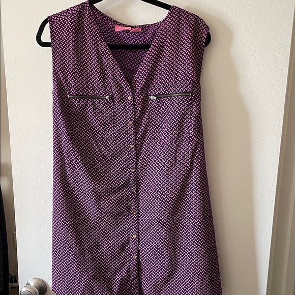 Chic Purple Patterned Blouse - Picture 1 of 4